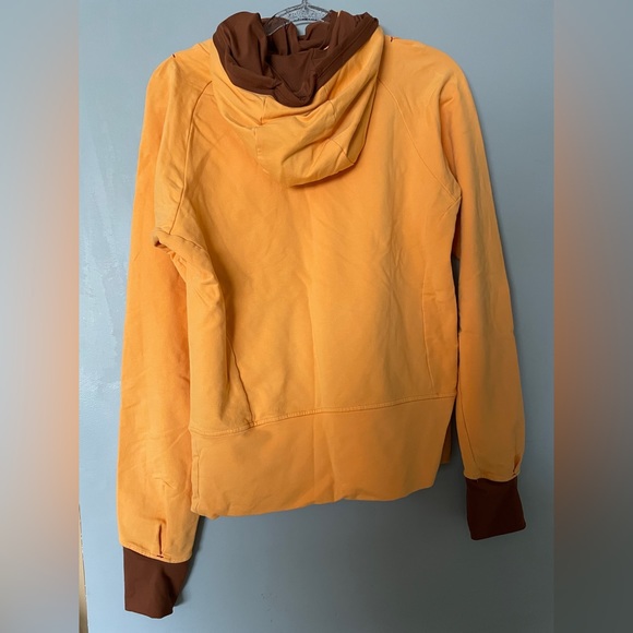 Arc’teryx Hoodie - Size Large - Bust 40”/120cm - Picture 2 of 3